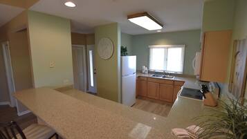 Villa, 2 Bedrooms, Smoking, Balcony | Private kitchen