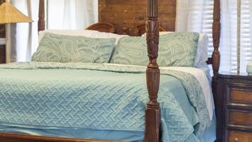 3 sovrum, skrivbord, strykjärn/strykbräda och gratis wi-fi