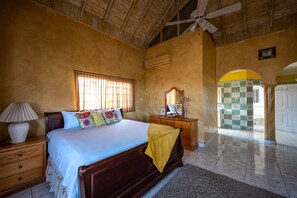 6 bedrooms, iron/ironing board, free WiFi - Leela's Manor (Montego Bay)