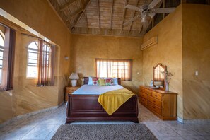 Comfort House, Ocean View, Mountainside | 6 bilik tidur, seterika/papan seterika, Wi-fi percuma 