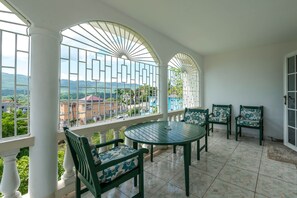 Terrace/patio - Leela's Manor (Montego Bay)