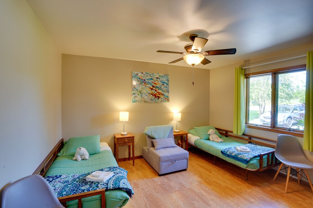 Stunning Athens Retreat on Sleepy Hollow Lake! Athens Vrbo