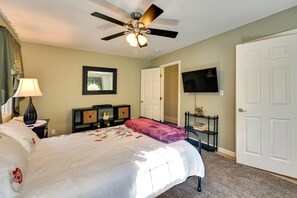 1 bedroom, iron/ironing board, internet, bed sheets