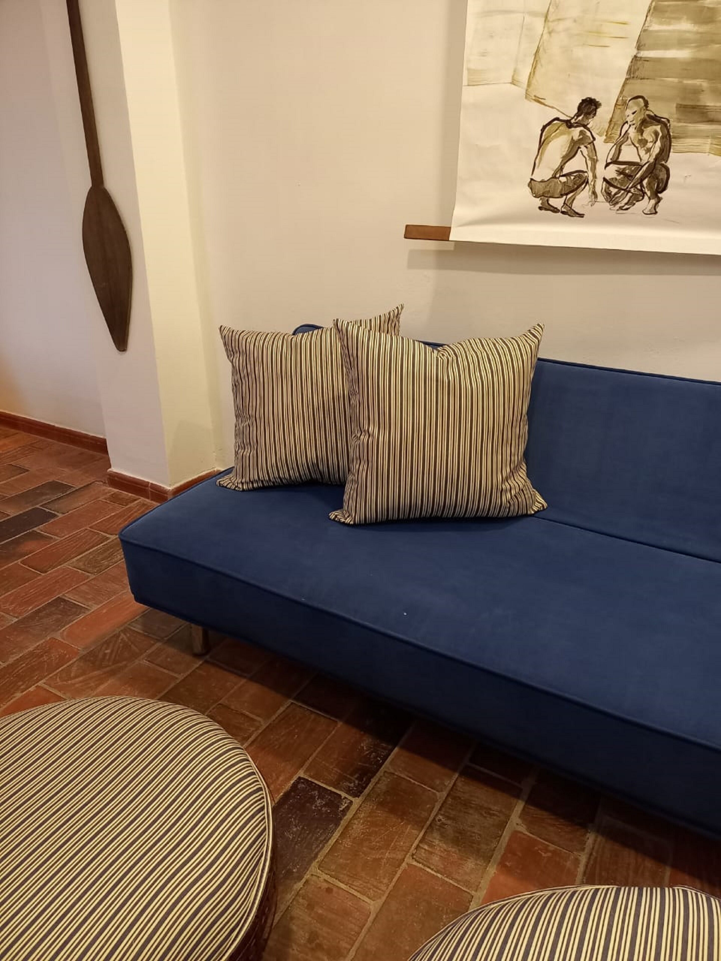 standard studio suite | individually decorated, individually furnished, free wifi, bed sheets