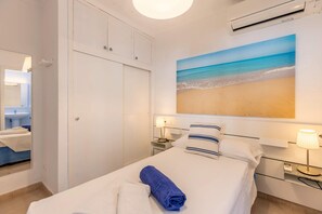 6 slaapkamers, een strijkplank/strijkijzer, gratis wifi, beddengoed