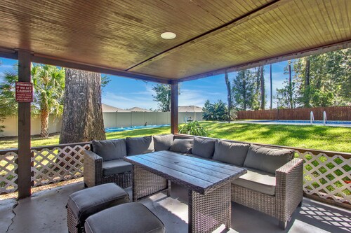 Ocala Oasis 4BR w/Pool/Cabana/GameRoom/MiniGolf