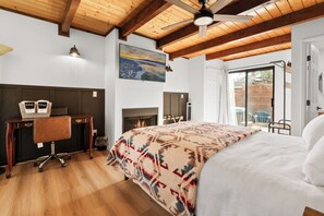3 Schlafzimmer, Schreibtisch, kostenloses WLAN, Bettwäsche