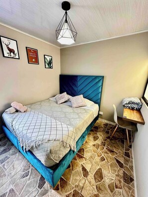 7 bedrooms, WiFi
