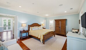 4 chambres, fer et planche à repasser, accès au Wi-Fi (inclus)