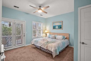 3 chambres, fer et planche à repasser, accès au Wi-Fi (inclus)