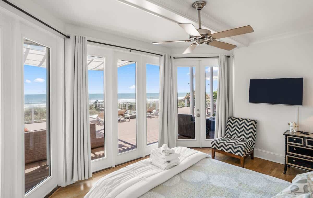 6 Schlafzimmer, Bügeleisen/Bügelbrett, kostenloses WLAN, Bettwäsche