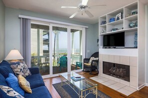 TV, fireplace, offices