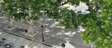 Vue depuis lâhĂ©bergement