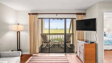 1 chambre, fer et planche à repasser, accès au Wi-Fi (inclus)