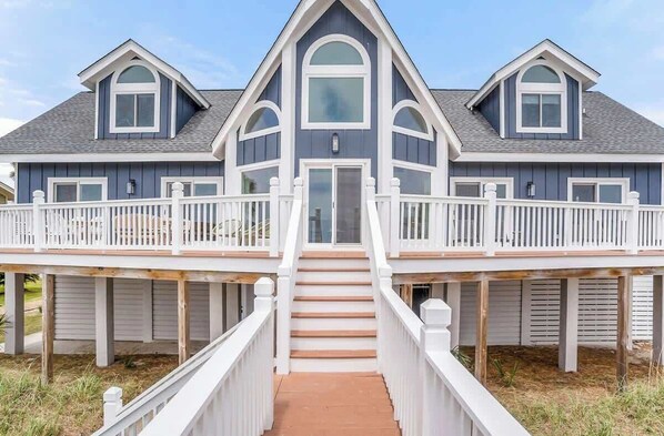Exterior - 805 Marlin Drive (Fripp Island)