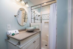 Towels, toilet paper