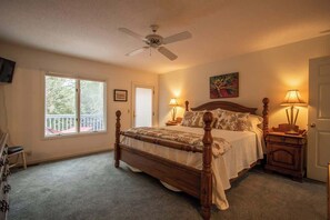 4 bedrooms, iron/ironing board, free WiFi, bed sheets