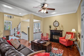 TV - 813 Bonito Road -  Resort Access Included! Golf Cart Included! (Fripp Island)