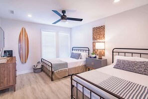 4 habitaciones, tabla de planchar con plancha y wifi gratis 