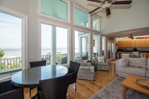 تناول الطعام