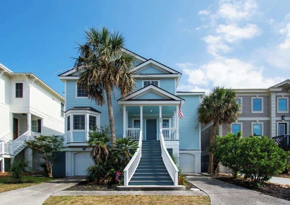 المنشأة من الخارج