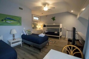 2 Schlafzimmer, Bügeleisen/Bügelbrett, kostenloses WLAN, Bettwäsche