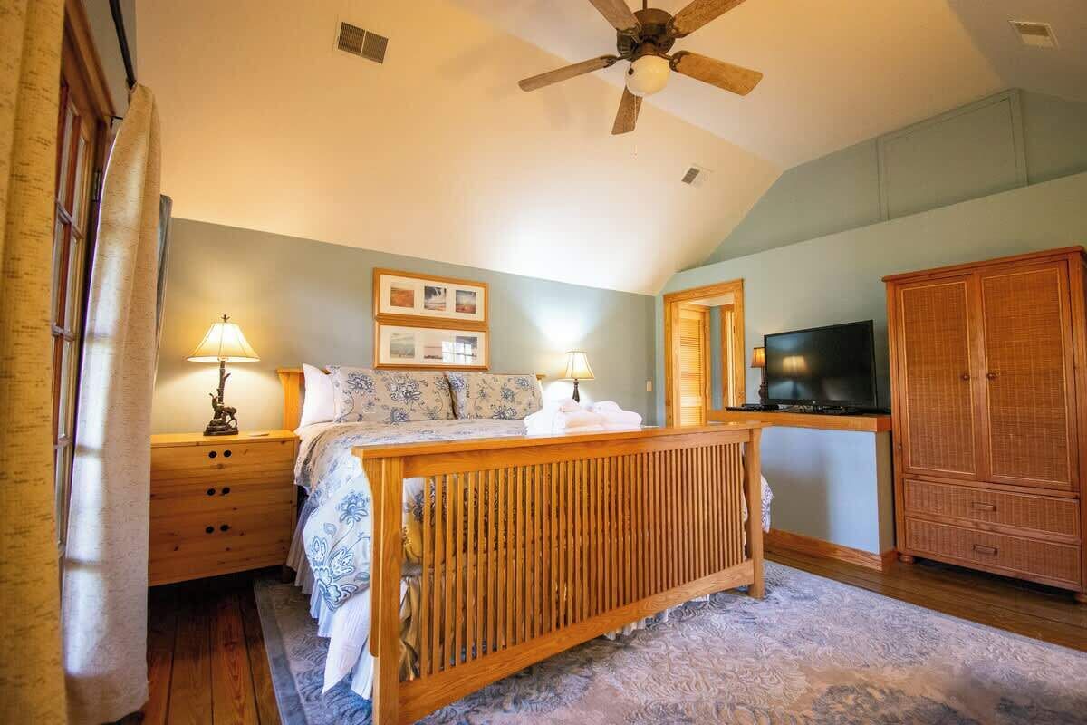 4 dormitorios, tabla de planchar con plancha, wifi gratis y ropa de cama