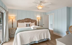 3 chambres, fer et planche à repasser, accès au Wi-Fi (inclus)