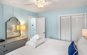 3 bedrooms, iron/ironing board, free WiFi, bed sheets