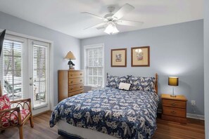5 Schlafzimmer, Bügeleisen/Bügelbrett, kostenloses WLAN, Bettwäsche