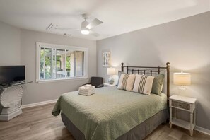 2 chambres, fer et planche à repasser, Wi-Fi gratuit, draps fournis