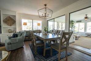 Dining - 377 Tarpon Blvd - New to VRBO! Resort Access Included! (Fripp Island)