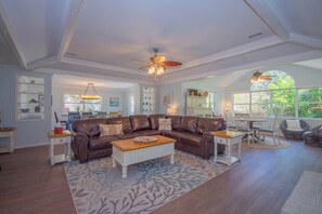 TV, fireplace, video games, offices