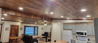 Comfortable Country Home w Expansive Views of Beautiful Big Creek Valley