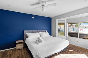 4 habitaciones, tabla de planchar con plancha, wifi y ropa de cama 