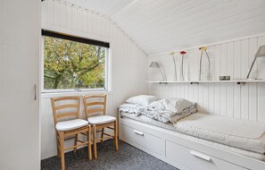 2 bedrooms, free WiFi
