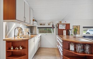 Fridge, microwave, dishwasher, coffee/tea maker