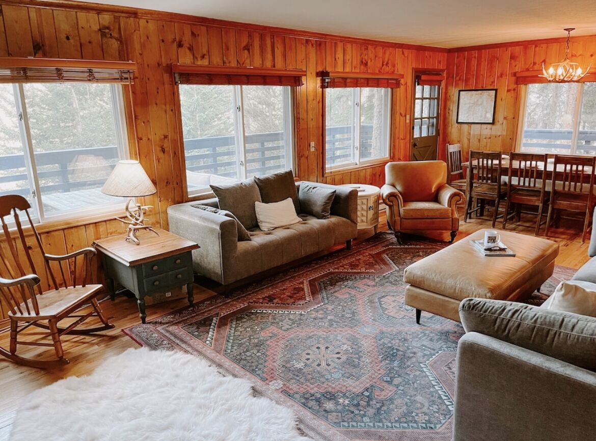 TV connectée, cheminée, baby-foot