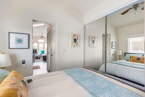 1 habitación, tabla de planchar con plancha, wifi gratis y ropa de cama 