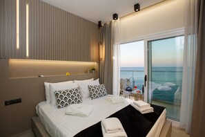 Villa Familiale | Rideaux occultants, chambres insonorisées, fer et planche à repasser