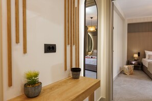 Comfort Villa | Living area | Smart TV