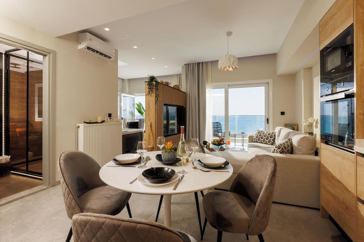 Luxury Villa | Living area | Smart TV