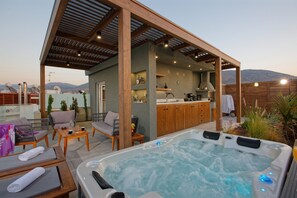 Honeymoon Villa | Terrace/patio - Hersonissos Beach Front Suites (Hersonissos)