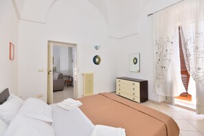 1 bedroom - Tosally house with terrace (Ostuni)