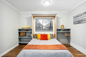 Desk, iron/ironing board, internet, bed sheets