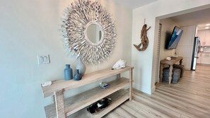 Interior - Darling Sunny's Cottage - Pup Friendly, Pool, Ground Level & Close to Restaurants & Shops (Sanibel)