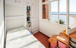 4 bedrooms, free WiFi