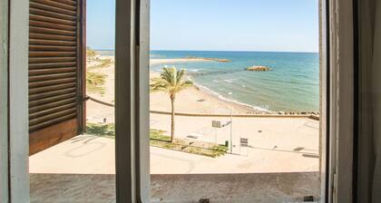 Awesome apartment in Cunit with WiFi