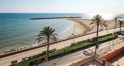 4 bedroom lovely apartment in Cunit