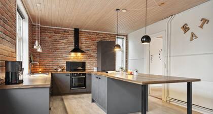 Nice home in Faaborg with WiFi